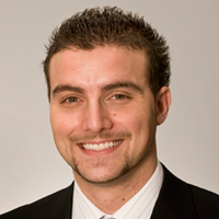 Dentist in Laguna Hills - Dr. Alejandro