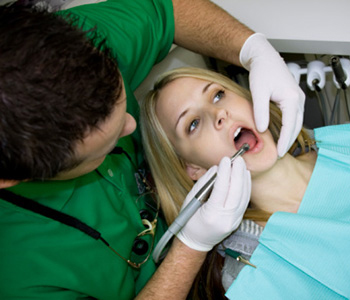 Why do many Scarborough area patients have their wisdom teeth removed?