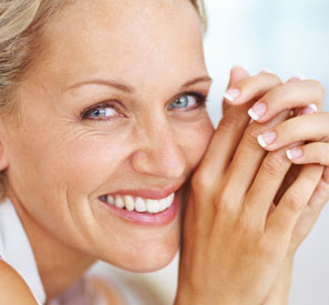 Denture Process Chicago - Old woman smile