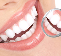 Chicago Root Canal - Woman smiling