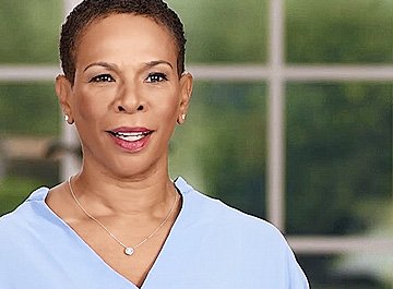 Women Smiling - Video Banner -03