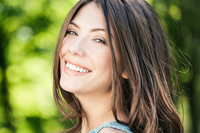 Saving Riverdale, IL smiles: Preparation and placement of tooth crowns