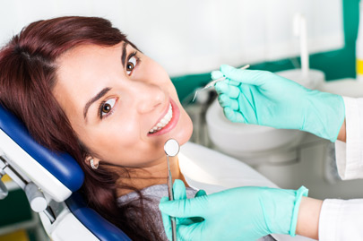 Where can patients obtain affordable dental implants in the Chicago and South Suburbs area?