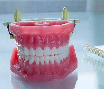 Dr. E Griffin Cole of TX offers crowns and bridges
