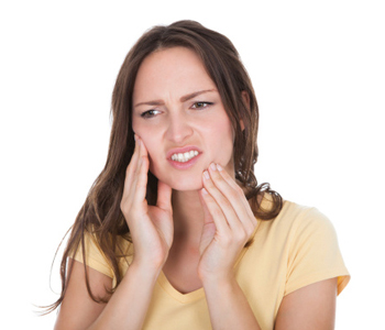 Dr. Steven Hatcher at Steven L. Hatcher, DDS, PA and Dr. Sona J. Isharani, DDS Providing Dental Cosmetic Surgery
