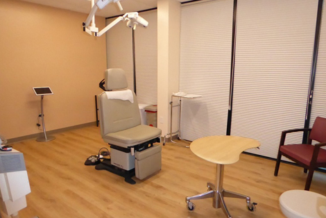 Office Procedure Room 05