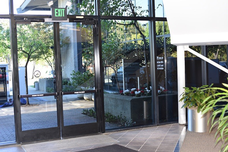 Office Front 02