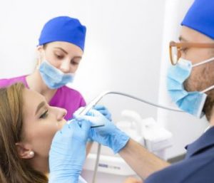 Palm Beach Gardens area patients ask, “Are the placement of dental implants painful?”