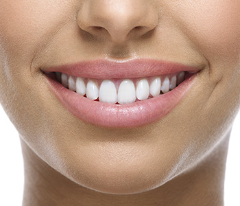 Dr Munira Lokhandwala, Starbrite Dental, Providing Cosmetic Procedure