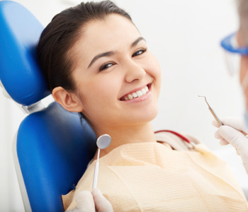 Dr Munira Lokhandwala, Starbrite Dental, Providing six month smile braces
