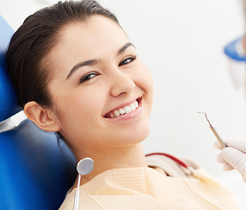 Dr Munira Lokhandwala, Starbrite Dental, Providing teeth Bleaching