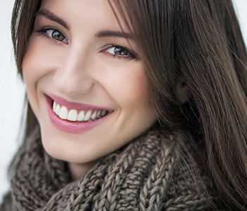 Dr Munira Lokhandwala, Starbrite Dental, Providing Teeth Whitening Reviews