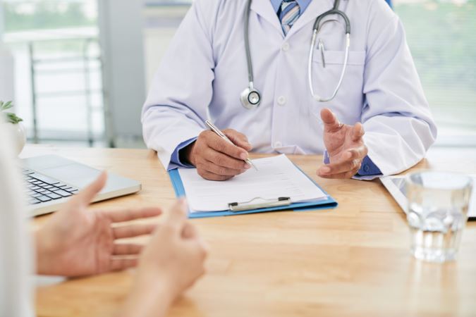 Doctor in Bethesda explains what causes psoriasis