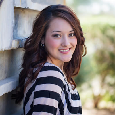 Mayra, Dental Assistant Mayra, Dental Assistant