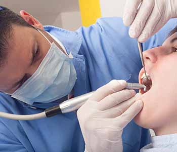 CA area dentist Dr. Darryl Azouz discusses dental implants