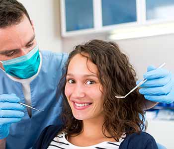 Sacramento Natural Dentistry helps patients avoid need for emergency dental treatment.