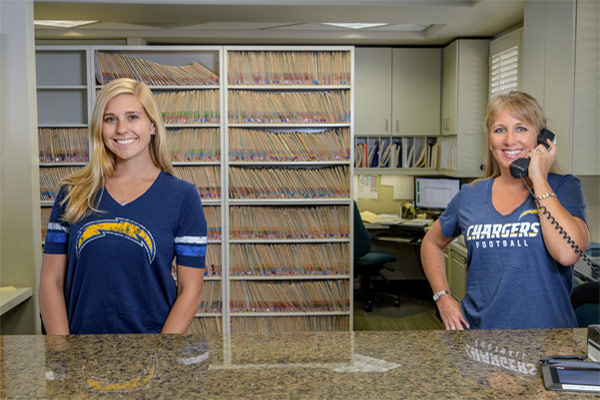 SMILE4OC Reception with LA Chargers uniform-03