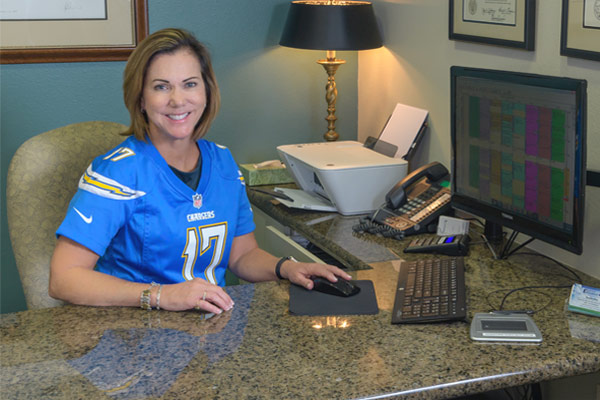SMILE4OC Reception with LA Chargers uniform-04